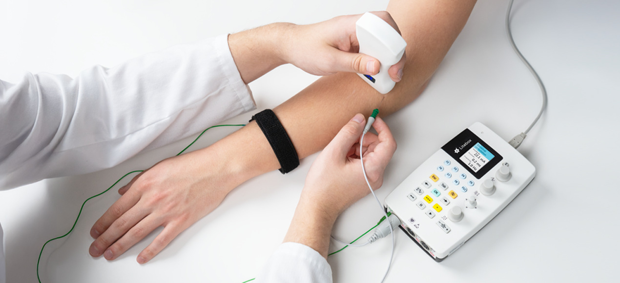 COMBINED USE OF ULTRASOUND AND EMG