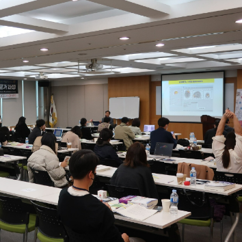 Three-day intensive QEEG course held in Korea using Neurosoft equipment