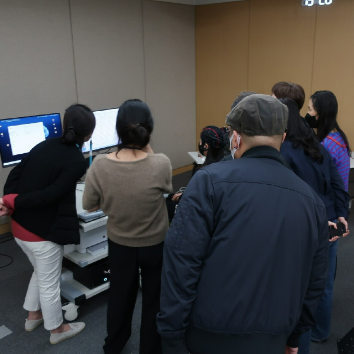 Three-day intensive QEEG course held in Korea using Neurosoft equipment