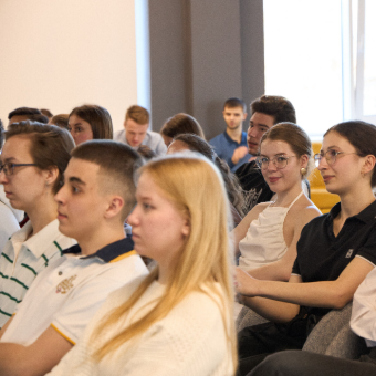 Студенты курса MPLC завершили обучение и представили свои проекты к защите!